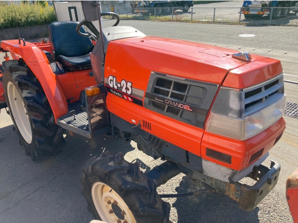 Tractors KUBOTA GL25 - FARM MART