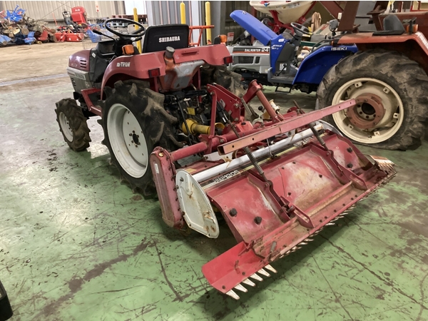 現場 赤引き取り限定品 トラクター PT185F SHIBAURA 茨城県 MART FARM - P185F SHIBAURA Tractors 五浦 その他