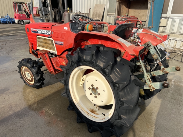 Tractors YANMAR YM2420D - FARM MART