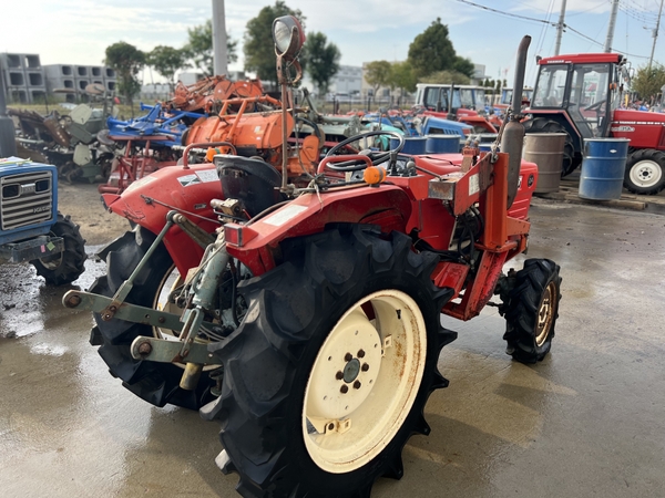 Tractors YANMAR YM2420D - FARM MART