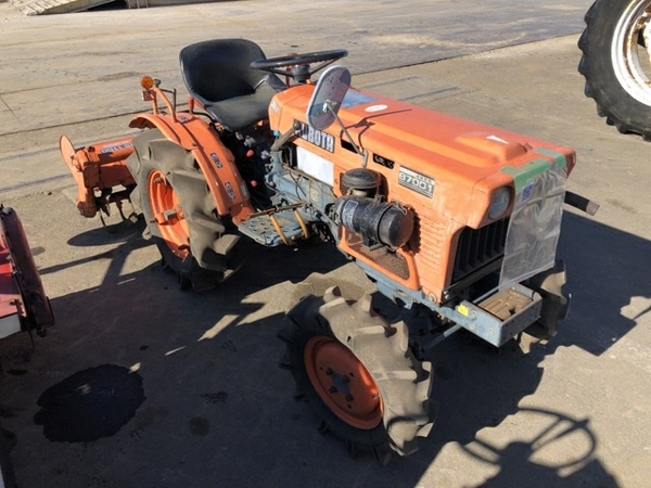 Tractors KUBOTA B7001 - FARM MART