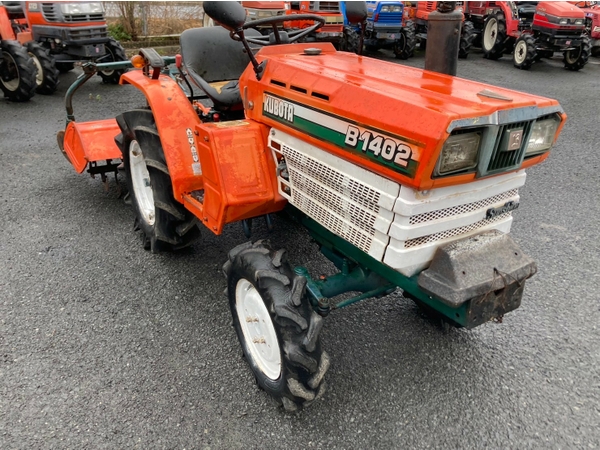 Tractors KUBOTA B1402DT - FARM MART