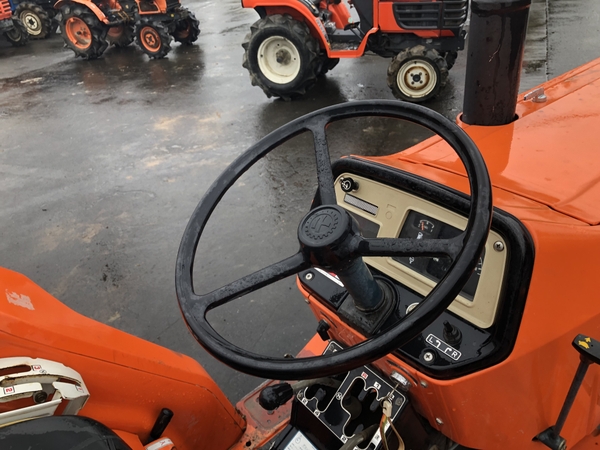 Tractors KUBOTA L2002DT - FARM MART