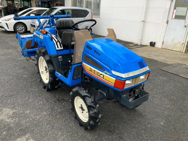 井関トラクター　TU１５５F ４WD イセキ・トラクター・TU155F | クロバト農機具販売