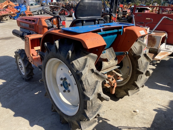 Tractors KUBOTA B1600 - FARM MART