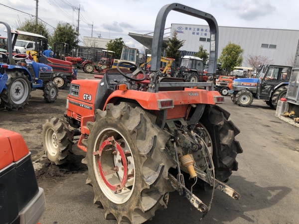 Tractors KUBOTA GT-8 - FARM MART