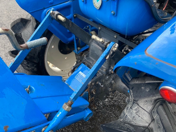 イセキトラクター TS1610 | トラクター・耕運機・コンバインの