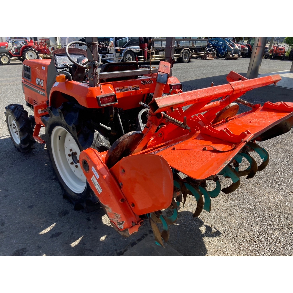 Tractors KUBOTA GT3 - FARM MART