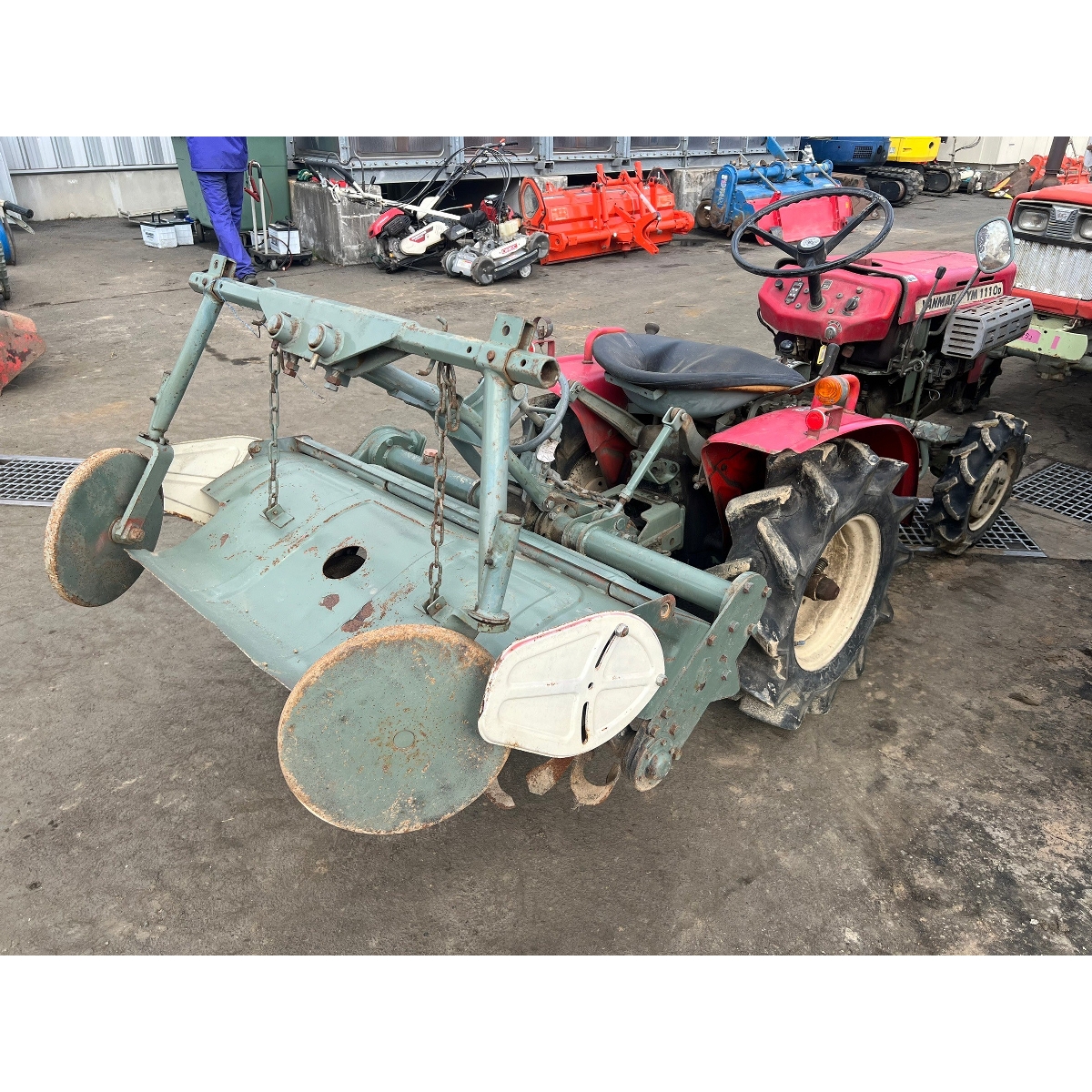 ヤンマー　トラクター　YANMAR ＹＭ1110D　 ヤンマー | トラクター | YM1110D | SUN SELECT JAPAN CO., LTD | FARM