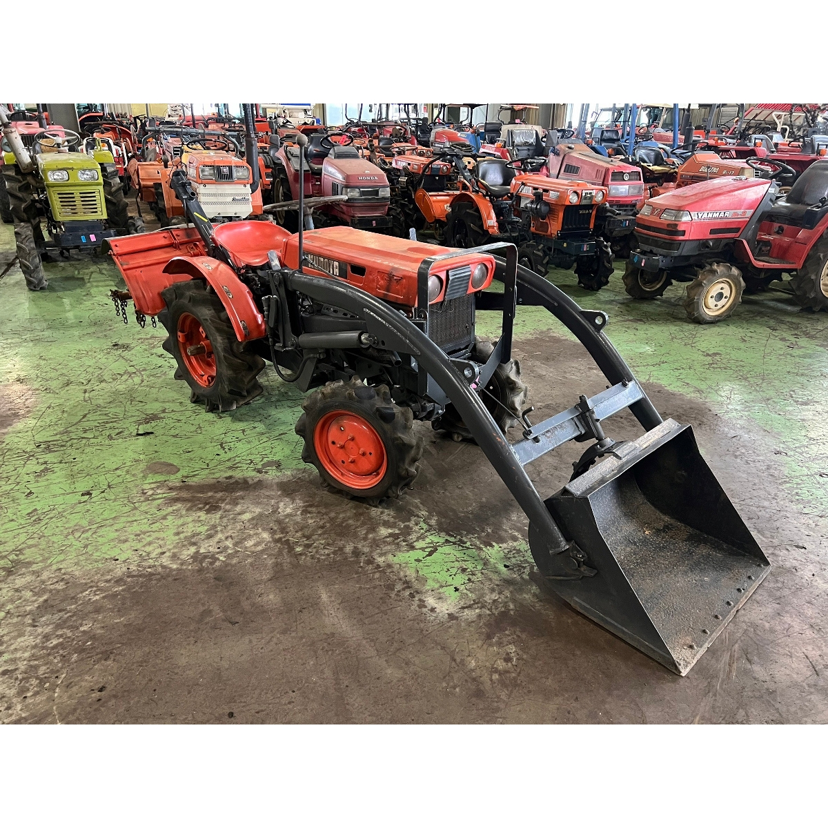 Tractors KUBOTA B6000 - FARM MART
