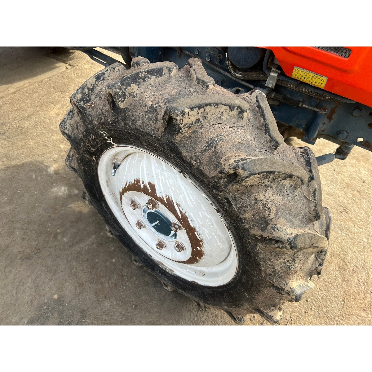 Tractors KUBOTA L1-265D - FARM MART