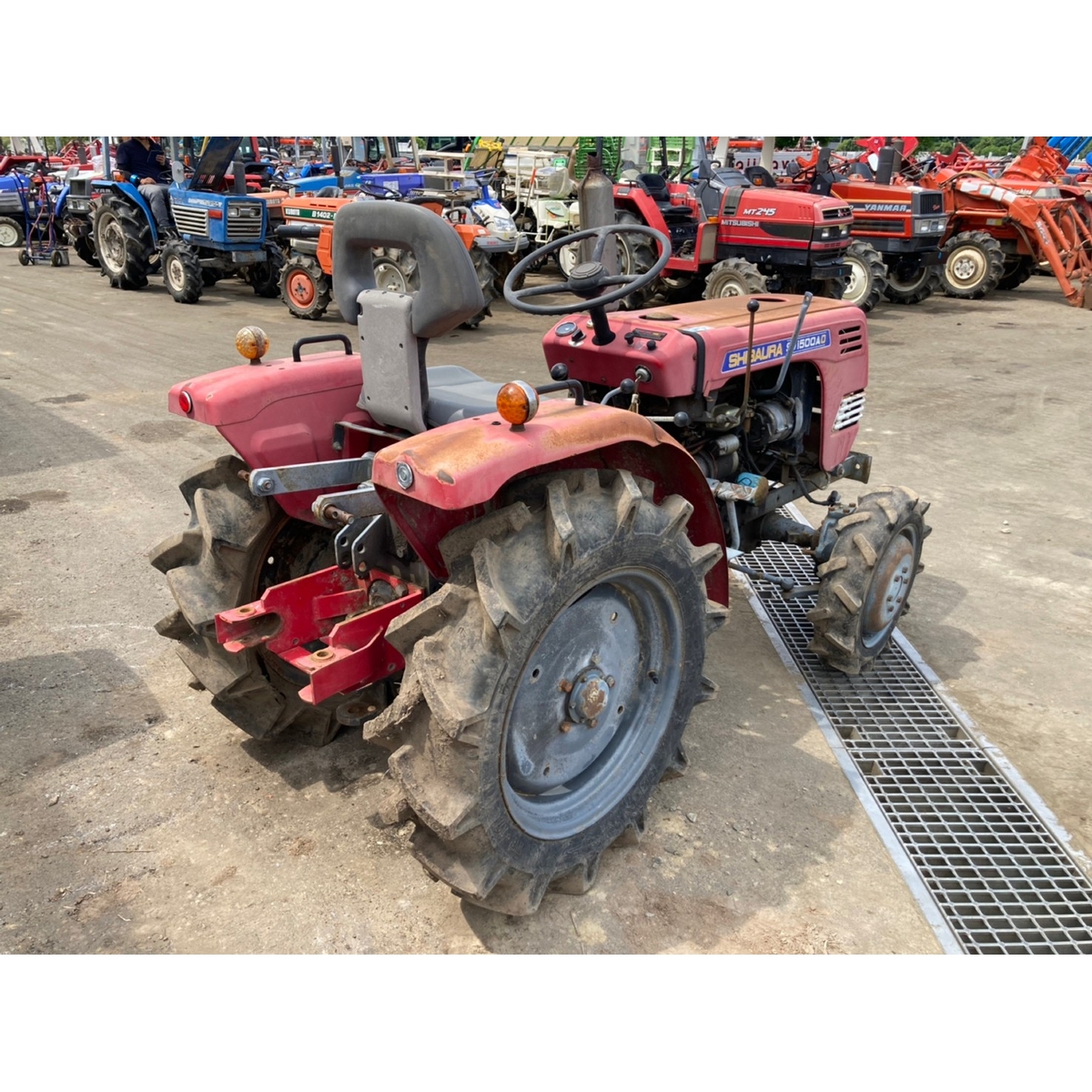 Tractors SHIBAURA SD1500D - FARM MART