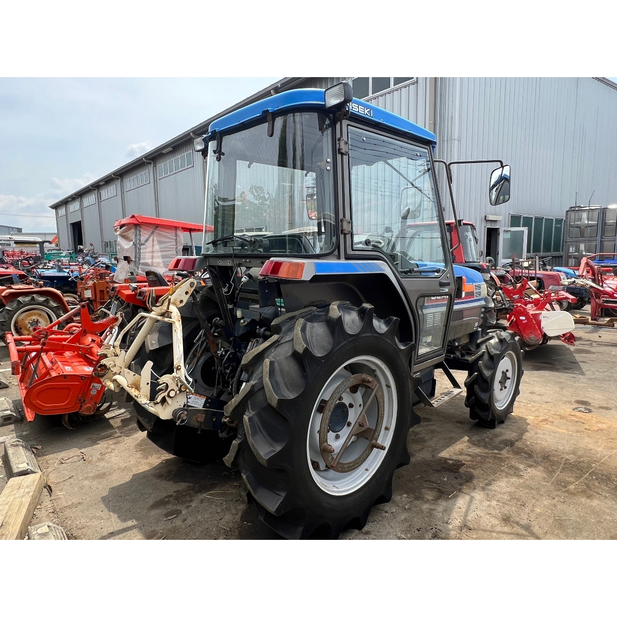 Tractors ISEKI TG37F - FARM MART