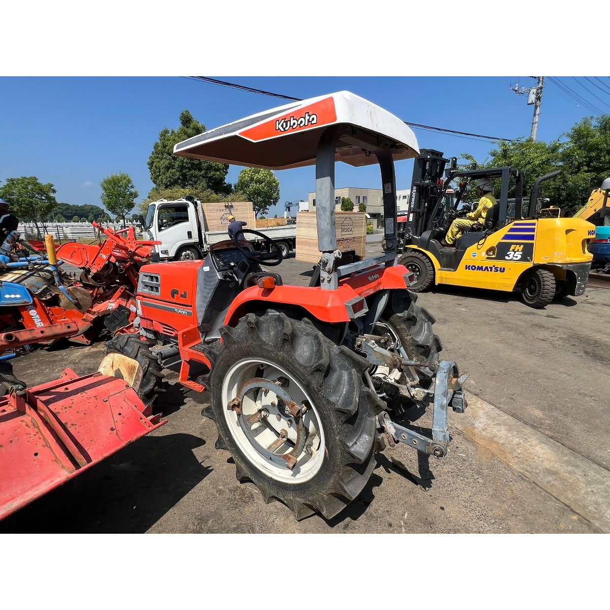 Tractors KUBOTA GT8 - FARM MART
