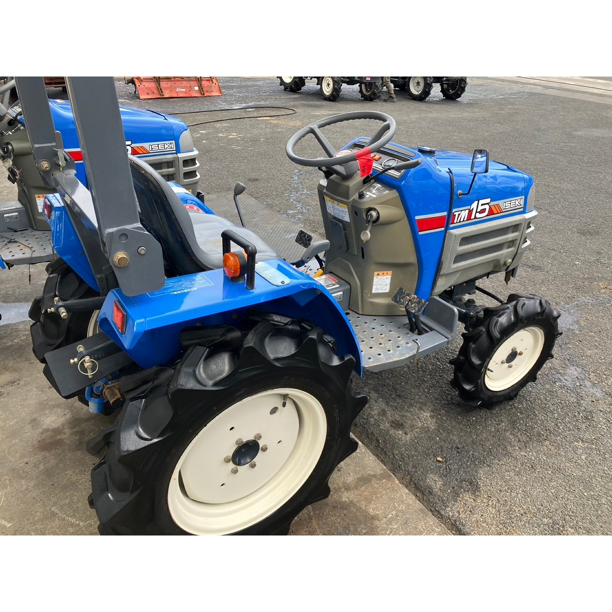 ISEKI TM15トラクター Tractors ISEKI TM15 - FARM MART