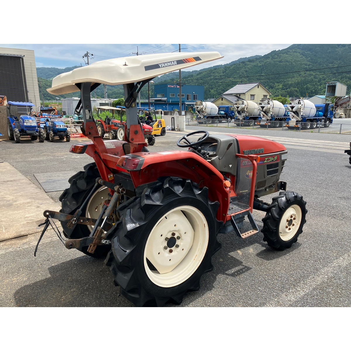 ヤンマー　エコトラUS328 Tractors YANMAR US328 - FARM MART