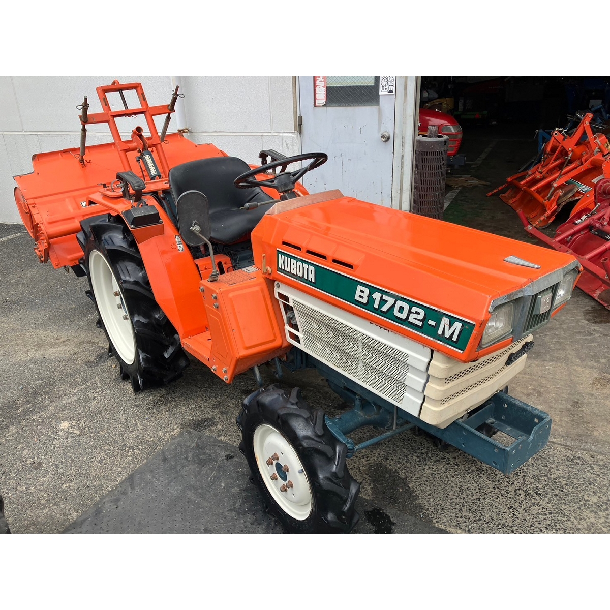 Tractors KUBOTA B1702 - FARM MART