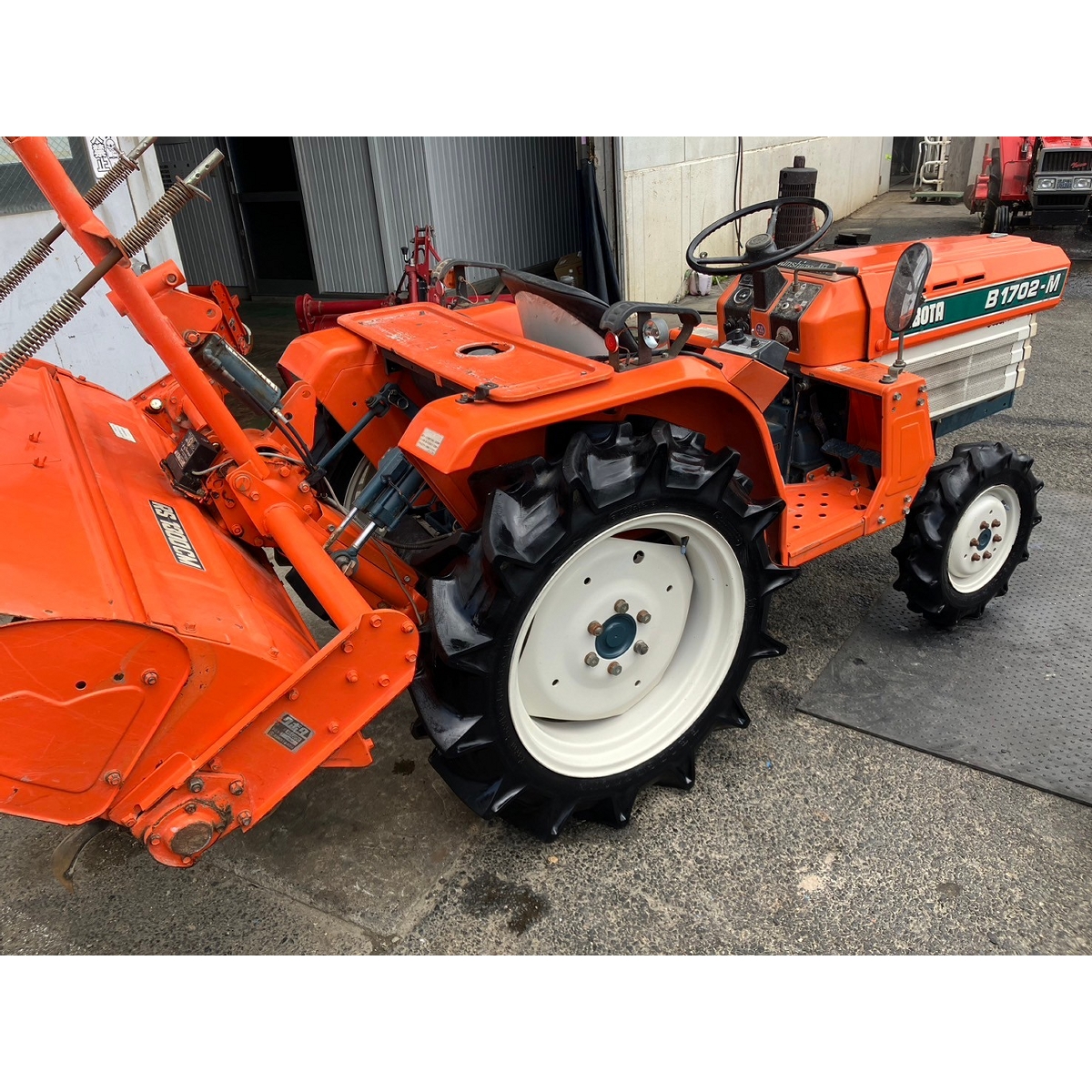 Tractors KUBOTA B1702 - FARM MART