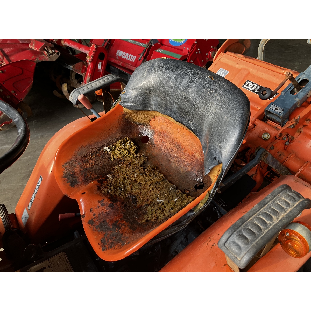 Tractors KUBOTA B1200 - FARM MART