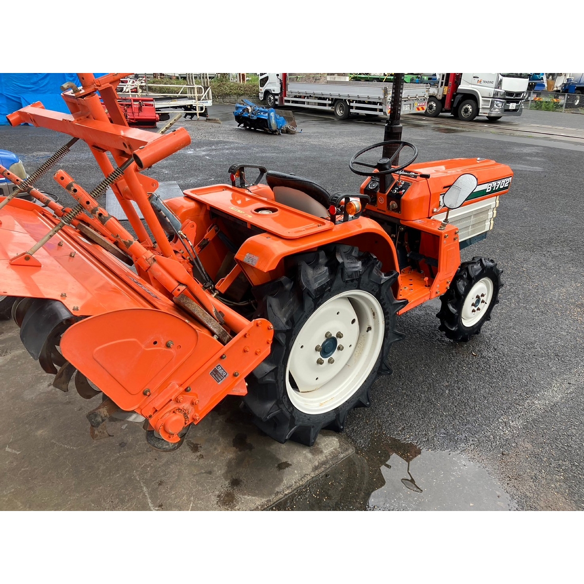 Tractors KUBOTA B1702 - FARM MART