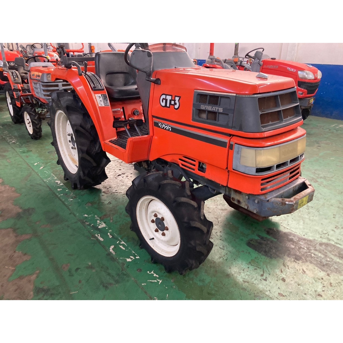 Tractors KUBOTA GT3 - FARM MART