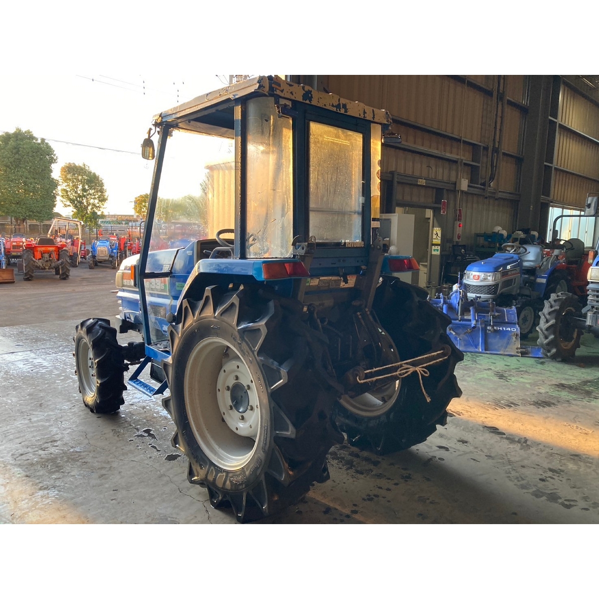 Tractors ISEKI TG33 - FARM MART