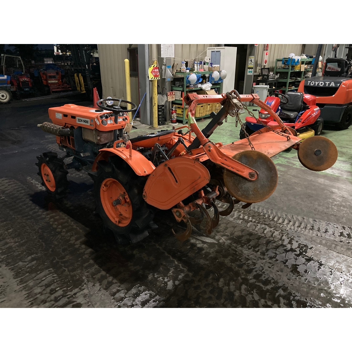 Tractors KUBOTA B7001 - FARM MART