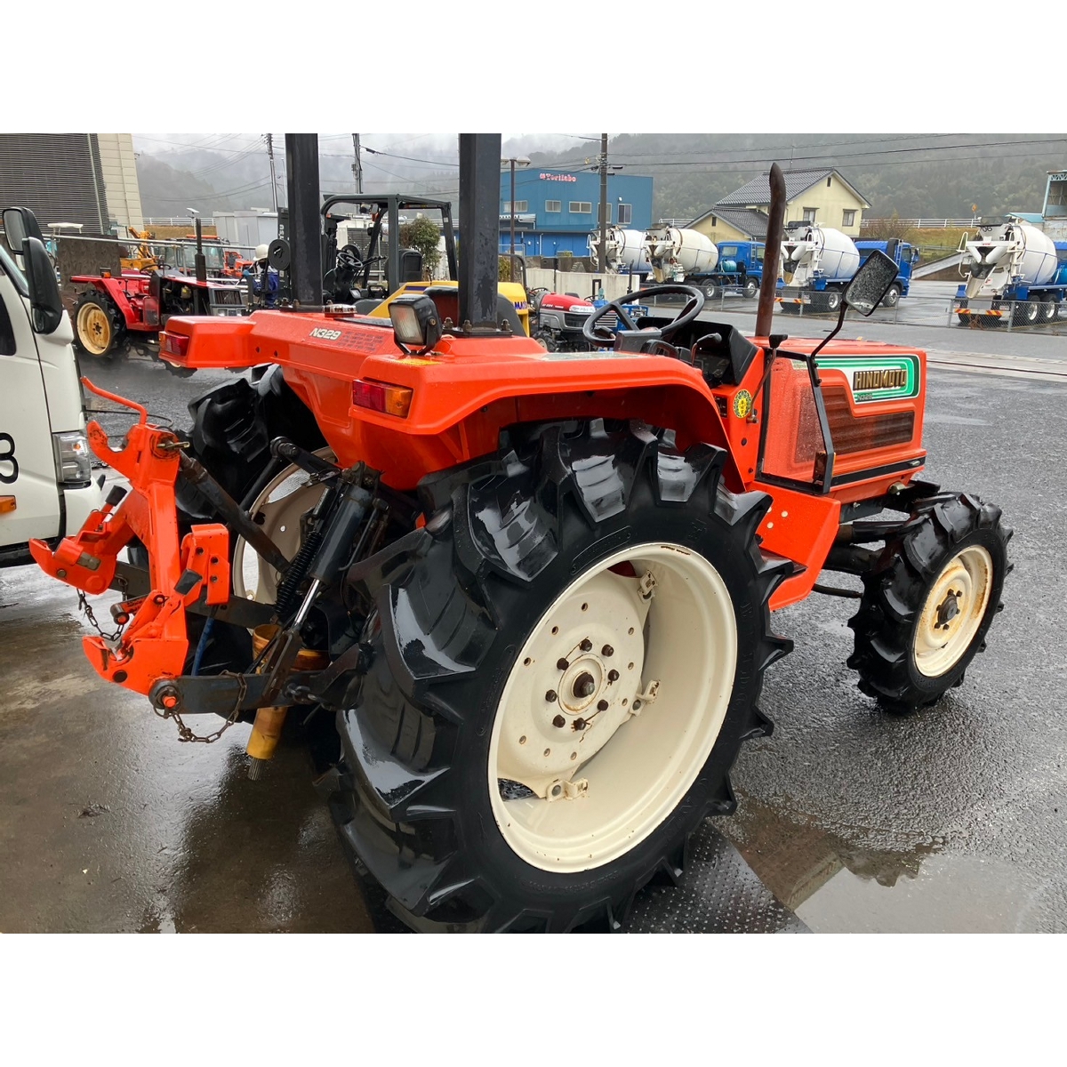 Tractors HINOMOTO N329 - FARM MART