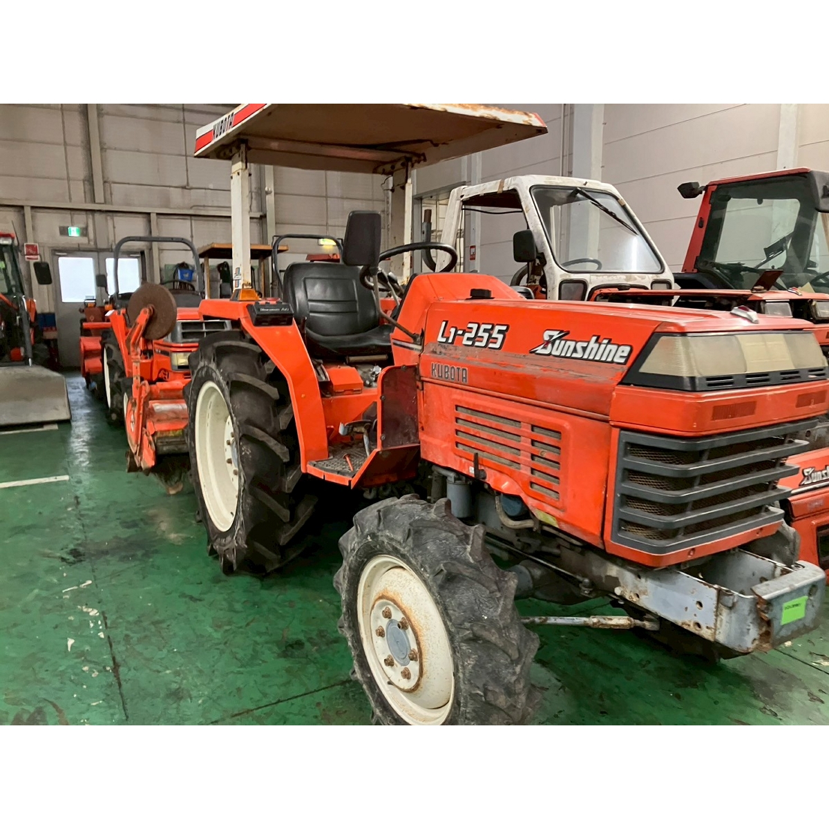 tractors-kubota-l1-255d-farm-mart