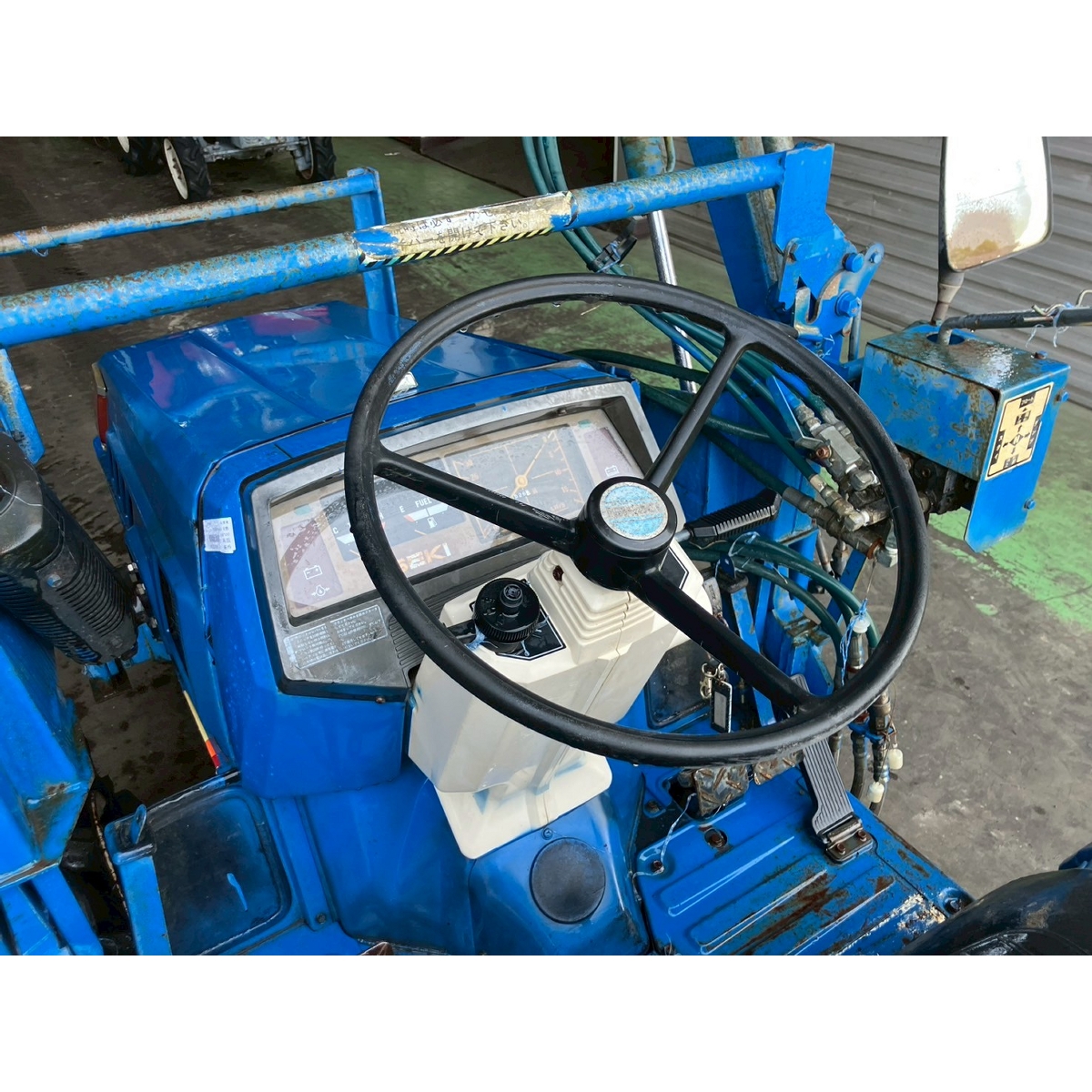 Tractors ISEKI TU200F - FARM MART