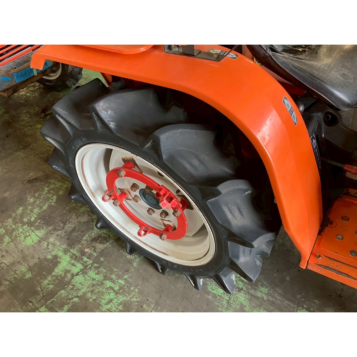 Tractors KUBOTA ZB1600D - FARM MART