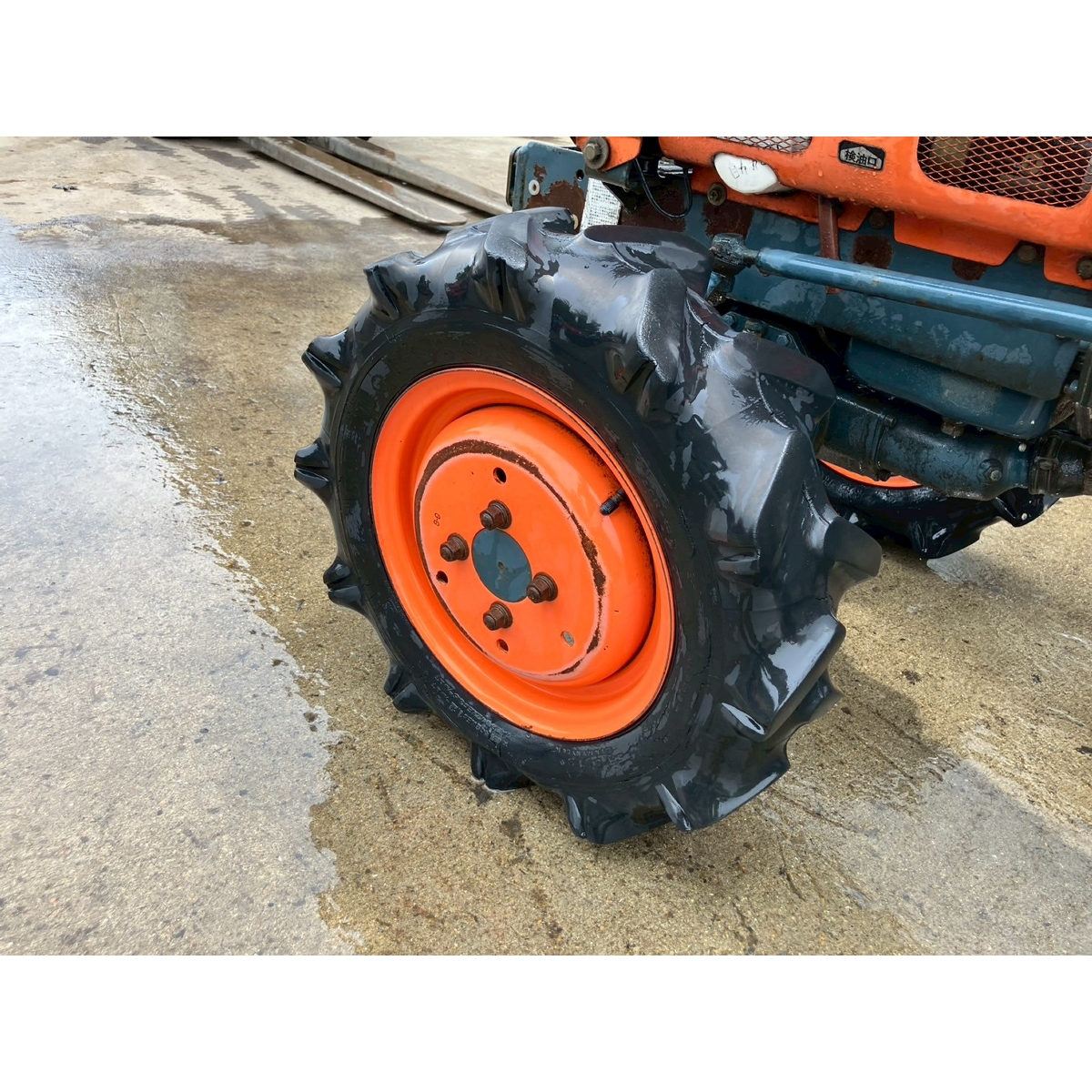 Tractors KUBOTA B7001 - FARM MART