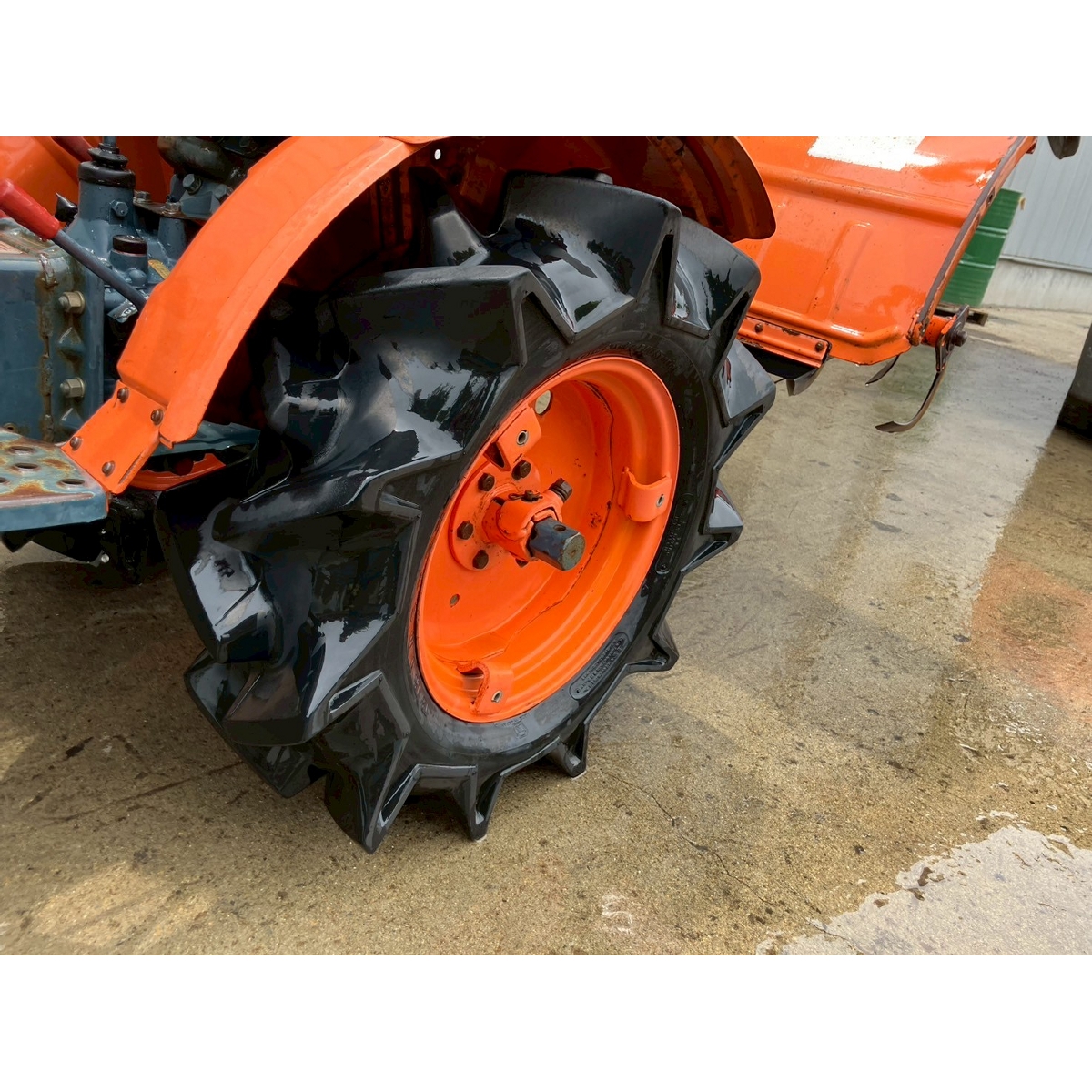 Tractors KUBOTA B7001 - FARM MART