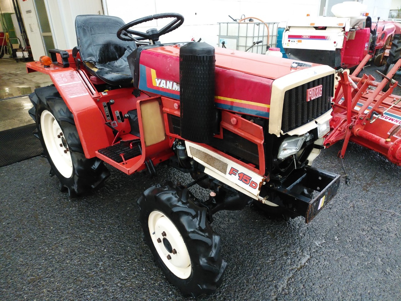 トラクターYANMAR1601D