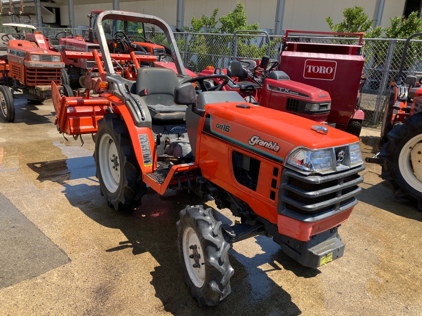 Tractors KUBOTA GB16 - FARM MART Tractors KUBOTA GB16 - FARM MART