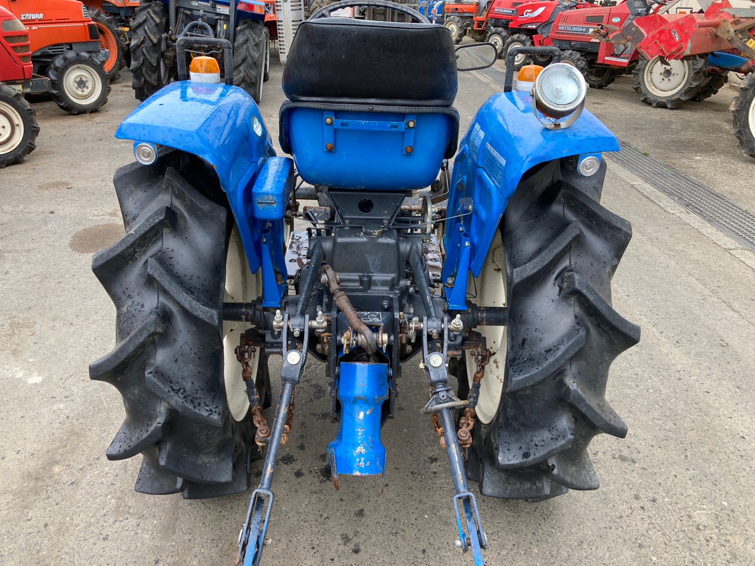 Tractors ISEKI TS2205S - FARM MART