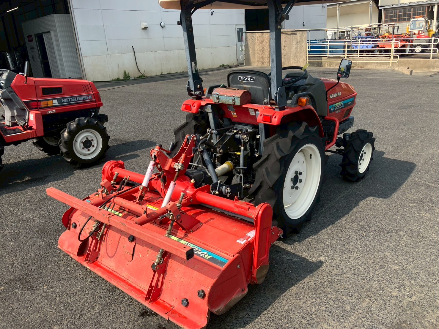 Af220 Machine Tractors YANMAR AF220 - FARM MART