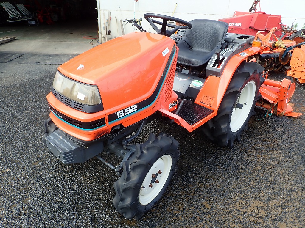 Tractors KUBOTA B52 - FARM MART