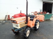 KUBOTA トラクター B1500D