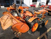 KUBOTA トラクター B7001D
