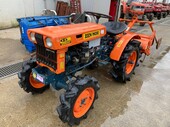KUBOTA トラクター B6000D