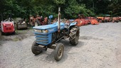ISEKI トラクター TS2810S