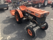 KUBOTA トラクター B6000