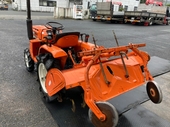 KUBOTA トラクター B1500D