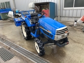 ISEKI トラクター TU217F