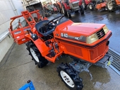 KUBOTA トラクター B40