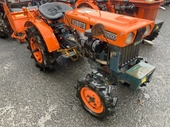 KUBOTA トラクター B5000D