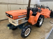 KUBOTA トラクター B1400D