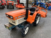 KUBOTA トラクター B1500D