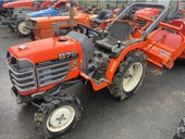 KUBOTA トラクター B72